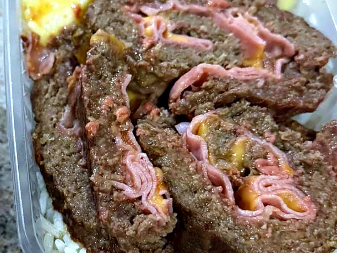 Rocambole de carne